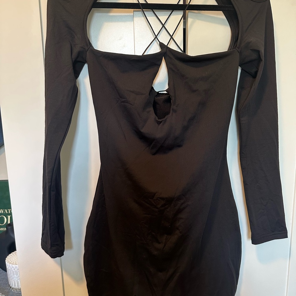 Elegant Black Long Sleeve Dress